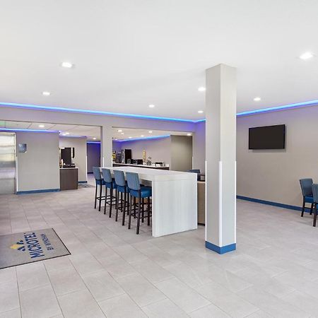 Microtel Inn & Suites By Wyndham Manchester - Newly Renovated Extérieur photo