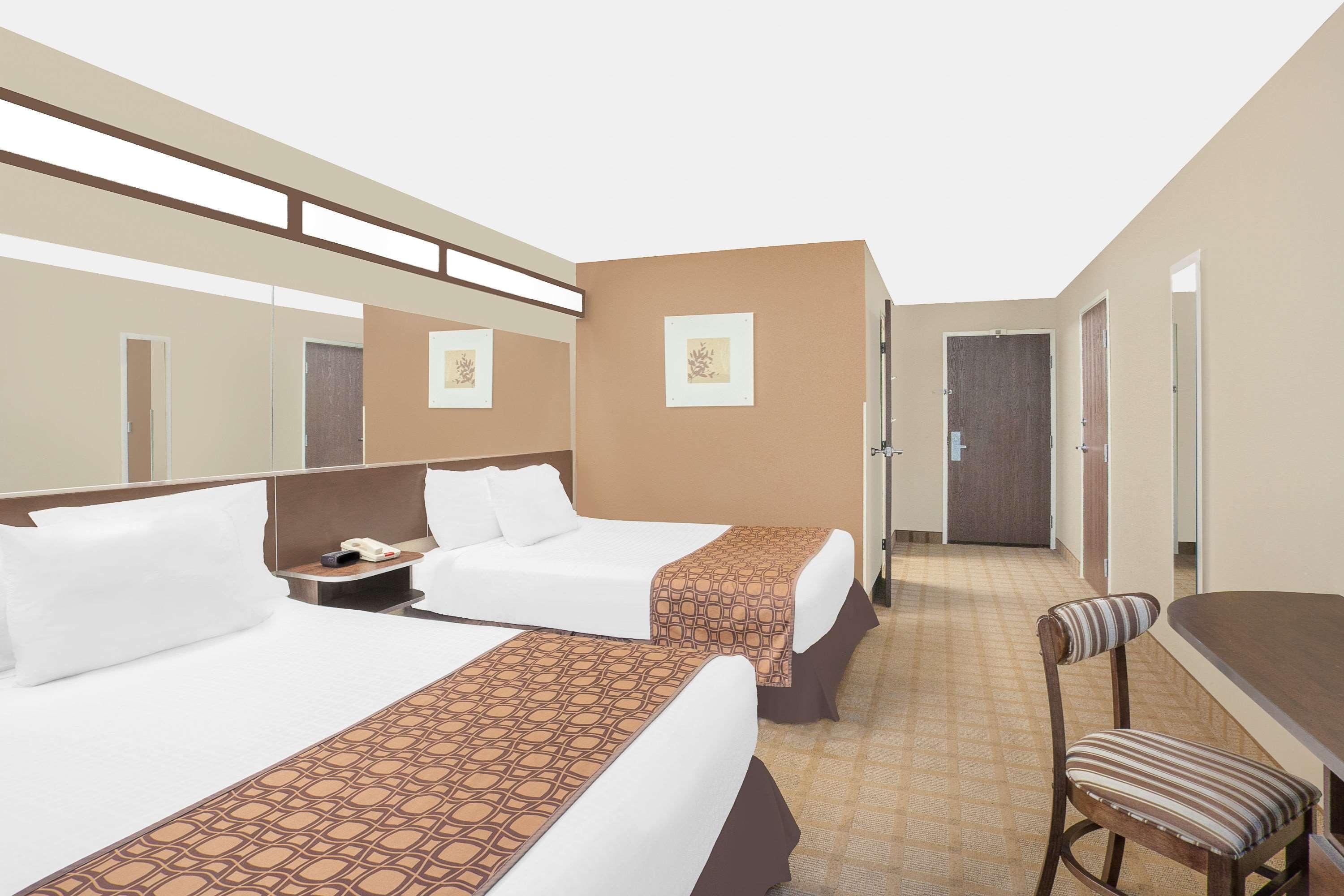 Microtel Inn & Suites By Wyndham Manchester - Newly Renovated Extérieur photo