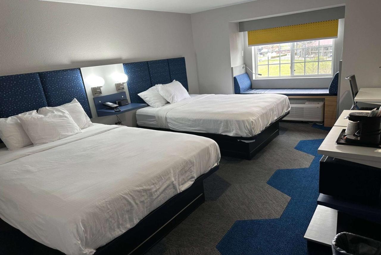 Microtel Inn & Suites By Wyndham Manchester - Newly Renovated Extérieur photo