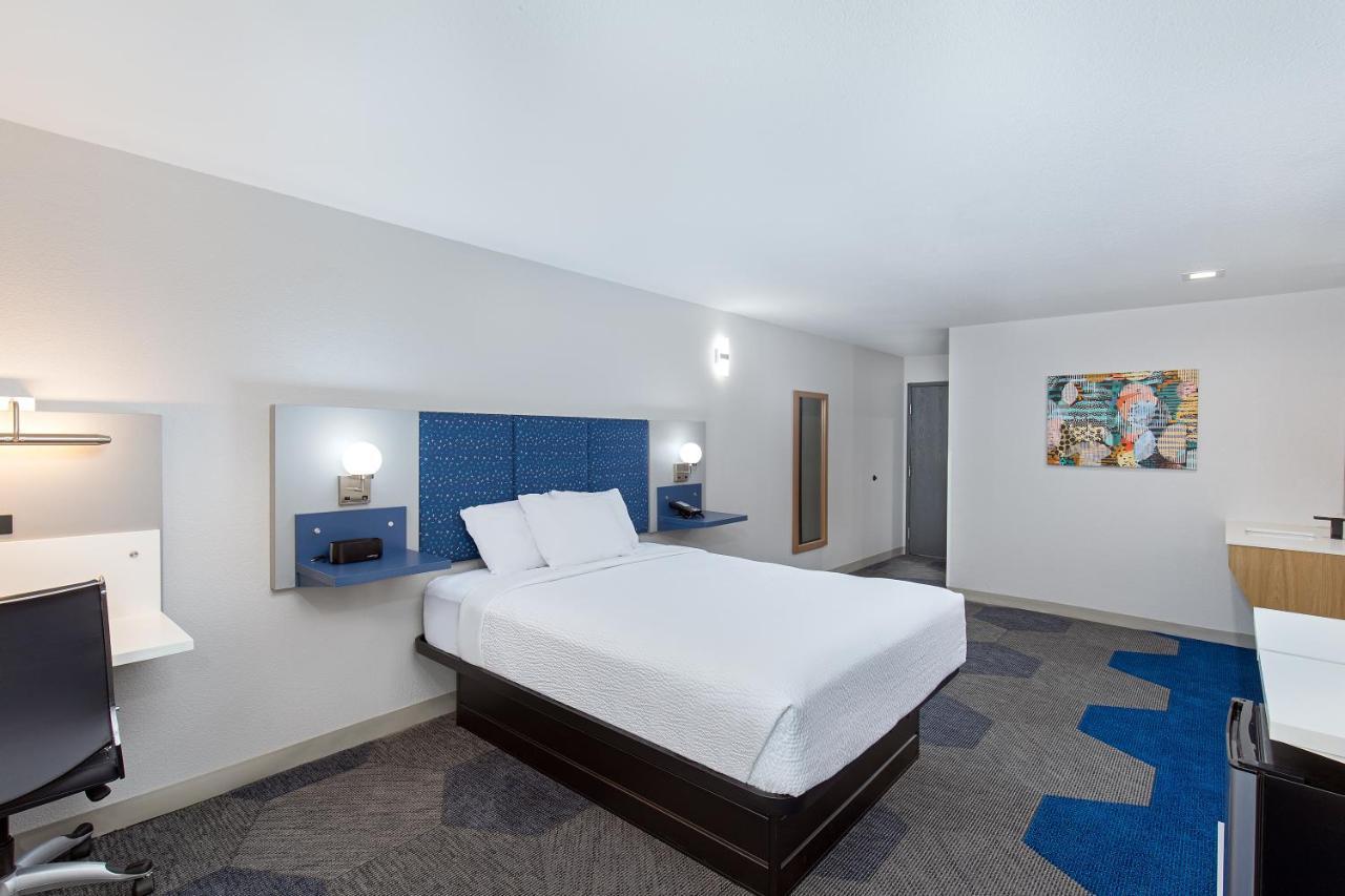 Microtel Inn & Suites By Wyndham Manchester - Newly Renovated Extérieur photo