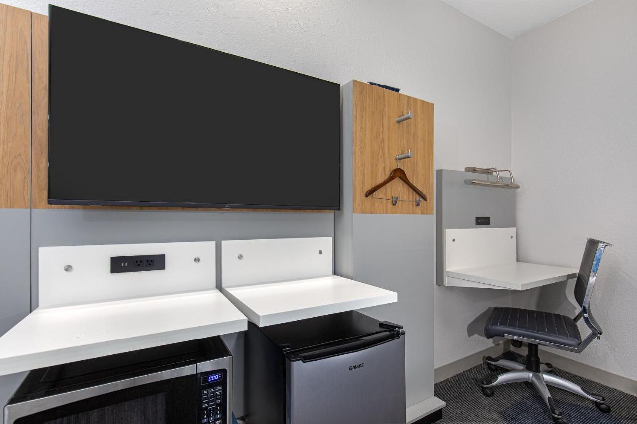 Microtel Inn & Suites By Wyndham Manchester - Newly Renovated Extérieur photo