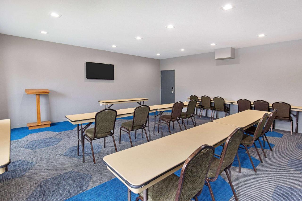 Microtel Inn & Suites By Wyndham Manchester - Newly Renovated Extérieur photo